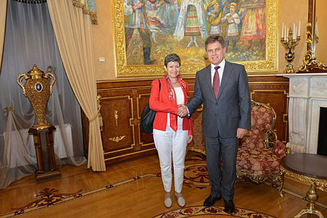 During the meeting. Photo of the Embassy of the Republic of Belarus in the Russian Federation