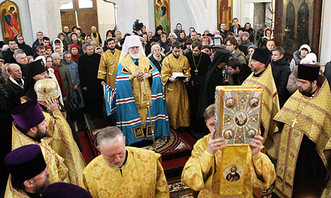 Митрополит Минский и Слуцкий Павел отслужил в Свято-Духовом кафедральном соборе молебен