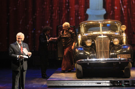 Обладатель награды "За вклад в развитие театрального искусства" Наталья Гайда