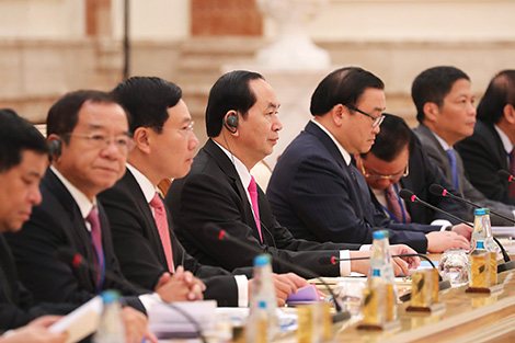 Президент Вьетнама Чан Дай Куанг во время переговоров с Президентом Беларуси Александром Лукашенко в расширенном составе