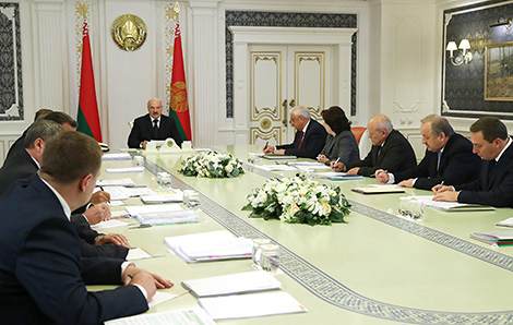 Cовещание Президента Беларуси Александра Лукашенко с руководством экономического блока страны
