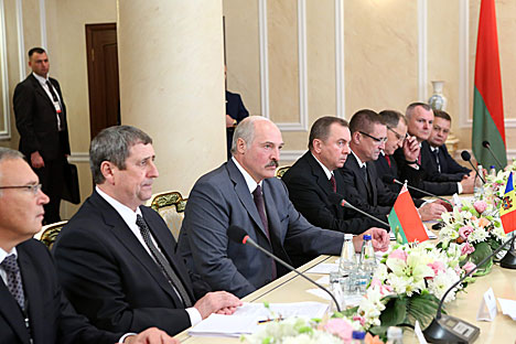 Лукашенко удовлетворен договоренностями Беларуси и Молдовы и заключением контрактов на $20 млн Лукашенко удовлетворен договоренностями Беларуси и Молдовы и заключением контрактов на $20 млн