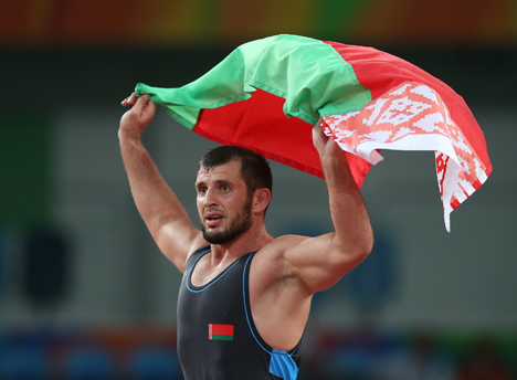 Белорусский спортсмен Джавид Гамзатов завоевал бронзу Олимпиады в греко-римской борьбе