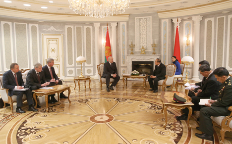 Лукашенко выступает за создание полномасштабной договорно-правовой базы сотрудничества с Таиландом