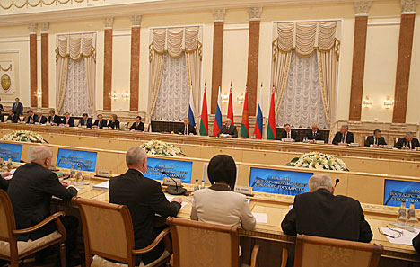 Лукашенко предлагает максимально задействовать все площадки СГ для развития сотрудничества