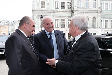 Лукашенко на встрече с руководителями крупнейших российских СМИ в Клубе главных редакторов ТАСС