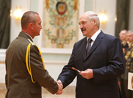 Лукашенко на церемонии чествования выпускников военных вузов и высшего офицерского состава