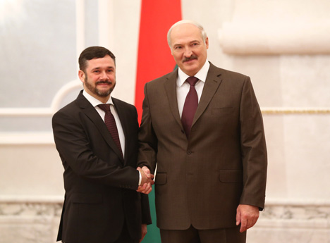 Александр Лукашенко принял верительные грамоты Чрезвычайного и Полномочного Посла Литвы в Беларуси Андрюса Пулокаса