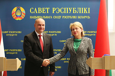 Парламентарии Беларуси и Латвии обсуждают в Минске перспективы экономических отношений