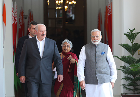 Официальные переговоры Президента Беларуси Александра Лукашенко и премьер-министра Индии Нарендры Моди