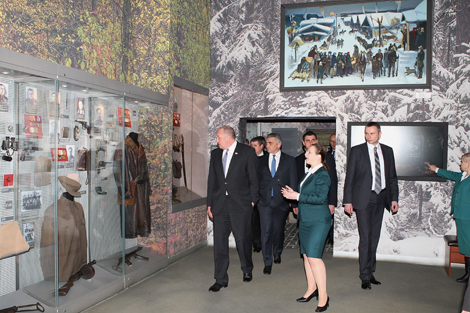 Georgia president visits WWII museum in Minsk