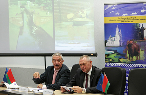 Belarus’ Deputy Sport and Tourism Minister Mikhail Portnoi and head of the project Janez Sirse