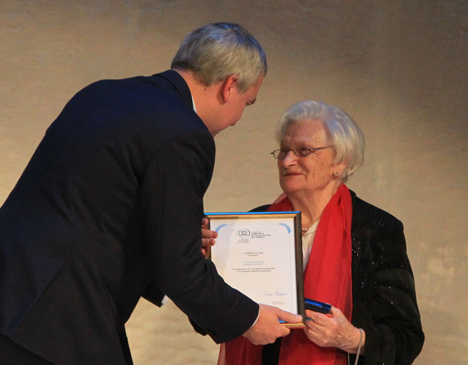 The medal was also bestowed upon Rostislav Yankovsky, whose wife Nina Cheishvili (Yankovskaya) received the award at the ceremony