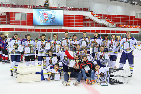 Medved win U15 Golden Puck tournament