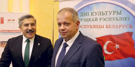 Deputy Minister of Culture and Tourism of Turkey Huseyin Yaiman and Minister of Culture of Belarus Yuriy Bondar