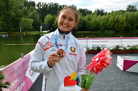 Anastasia Zhuk took bronze in the Women’s C1-500m