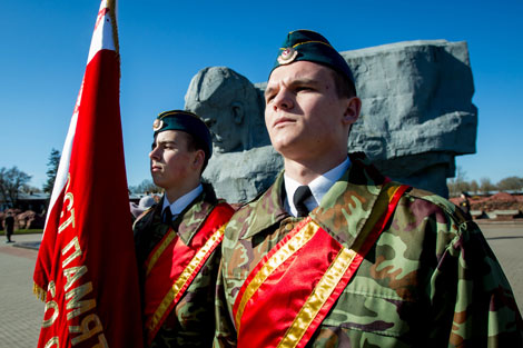 Memory Watch organizations from 13 cities of Belarus, Russia gather in Brest Fortress