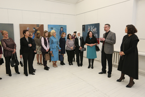 Vera Polyakova-Makei meets with ambassadors’ spouses ahead of Women’s Day