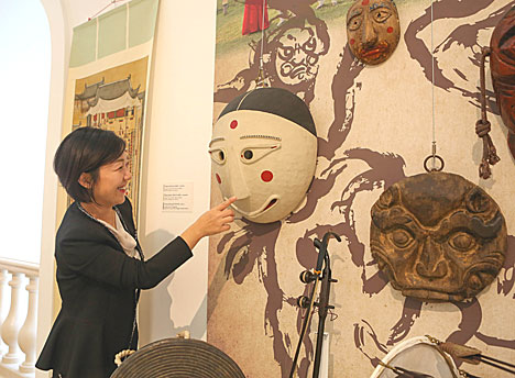 Over 200 artworks on show at Korea’s Life exhibition in Minsk