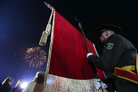 Victory Day celebrations in Belarus wrapped up with spectacular fireworks