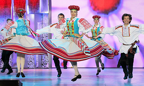 The Belarusian state academic dance company Khoroshki