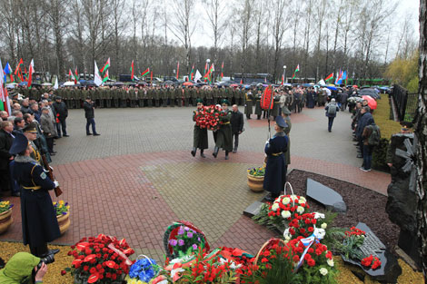Chernobyl victims commemorated in Minsk
