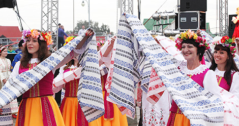 Kupalye festival (Alexandria Gathers Friends)