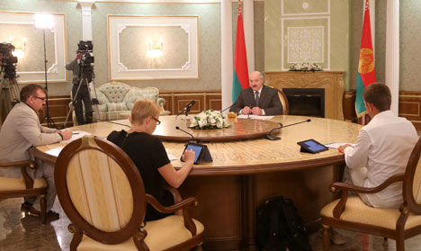 Lukashenko: No language discrimination in Belarus