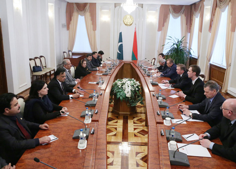 PM: Belarus ready to implement any construction projects in Pakistan