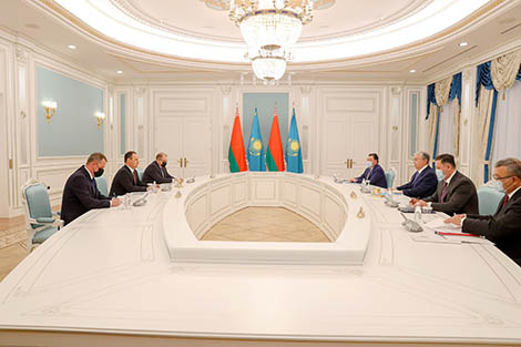 Belarus, Kazakhstan discuss trade, economic cooperation