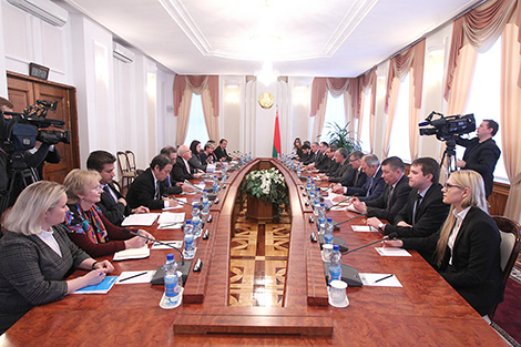 Belarus keen on expanding cooperation with World Bank