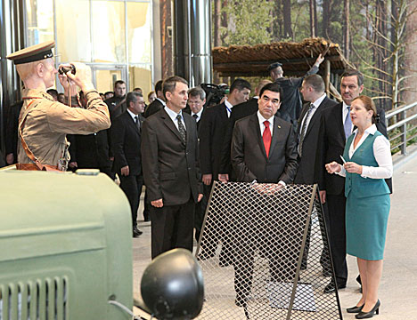 Turkmenistan president: True spirit of victory in the Belarusian Great Patriotic War history museum