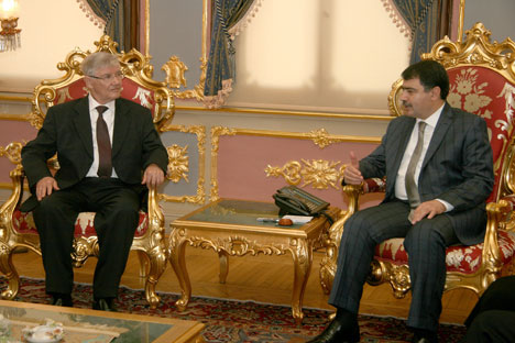 Istanbul Province Governor Vasip Sahin and Anatoly Rubinov 
