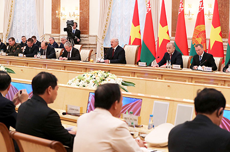 Belarusian President Alexander Lukashenko during the wider format talks with Vietnamese President Tran Dai Quang