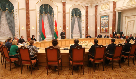 Lukashenko: The state counts on Belarusian scientists a lot