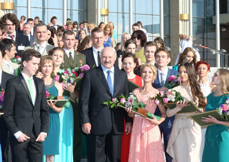 Lukashenko: Belarus’ prosperity and peaceful future are in hands of young Belarusians