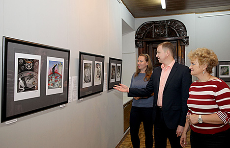 Выставка сатирических рисунков по мотивам поэзии Высоцкого открылась в Витебске