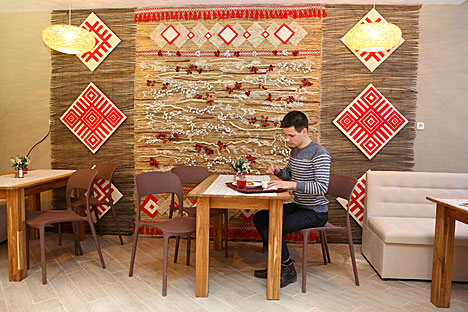 白俄罗斯民族美食餐馆在明斯克开业