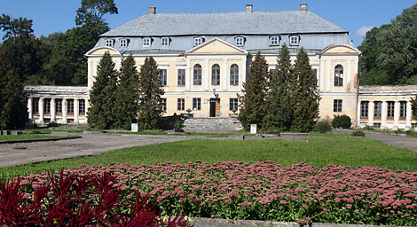 Дворцово-парковый комплекс в Святске 