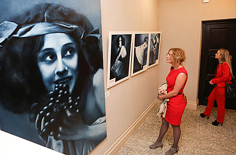 Выставка к юбилею Бакста открылась в Большом театре Беларуси