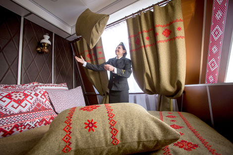 Круизный теплоход "Белая Русь" отправляется из Бреста в первый рейс по Полесью Круизный теплоход "Белая Русь" отправляется из Бреста в первый рейс по Полесью