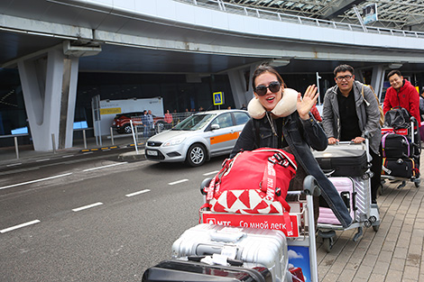 В Национальном аэропорту Минск встретили трехмиллионного пассажира