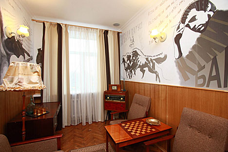 В одной из старейших гостиниц Бреста - "Буг" открылся номер Владимира Высоцкого