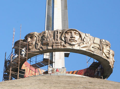 Реставрация мемориального комплекса "Курган Славы"