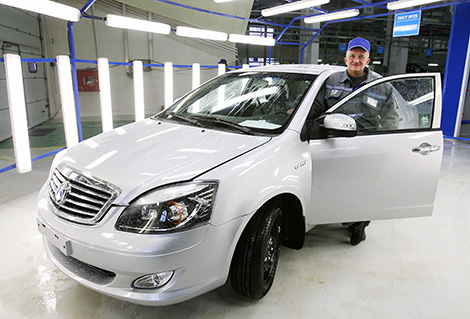 Семь автомобилей Geely откроют парад гражданской техники 3 июля