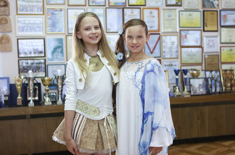 Звездочки из Беларуси Элети и Стефания Соколова представят на конкурсе в Витебске разные вокальные школы