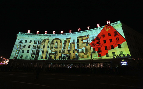 Масштабное 3D-шоу на площади Победы в Минске