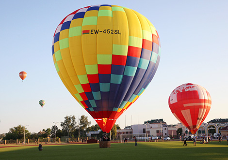 Международный фестиваль тепловых аэростатов в Орше