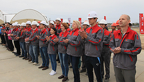 Гостинично-деловой комплекс с теннисным центром начали строить в Минске при участии китайской "СИТИК Групп" Гостинично-деловой комплекс с теннисным центром начали строить в Минске при участии китайской "СИТИК Групп"