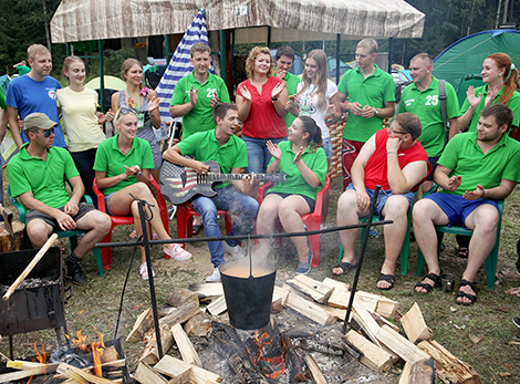 Международный молодежный лагерь "Бе-La-Русь"